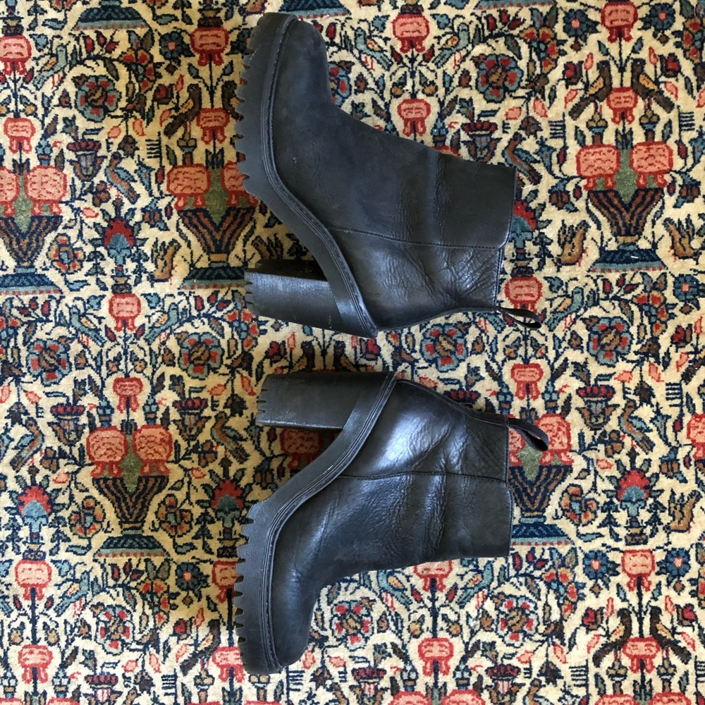 Dr Martens Magdalena Heeled Boot